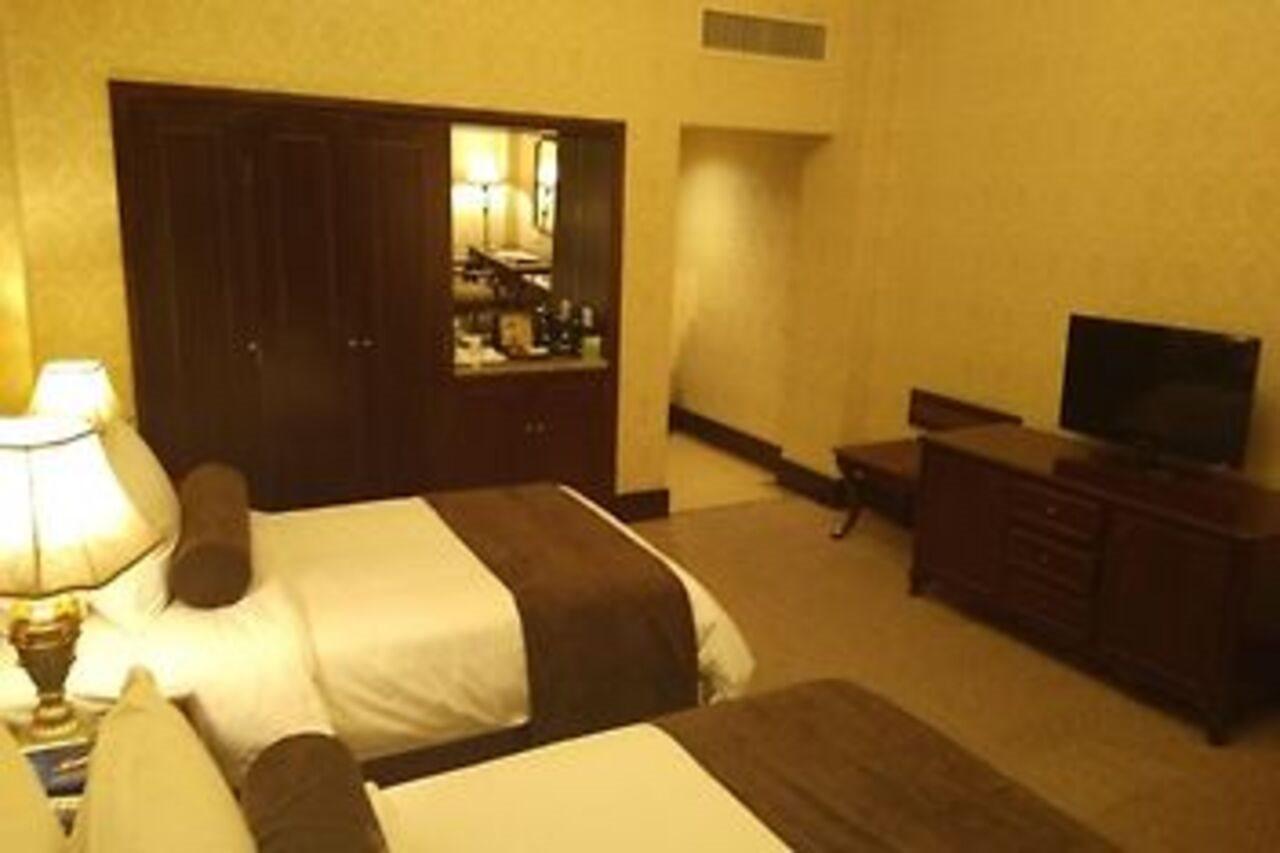 James Joyce Coffetel Tianjin First Hotel Branch Exteriör bild