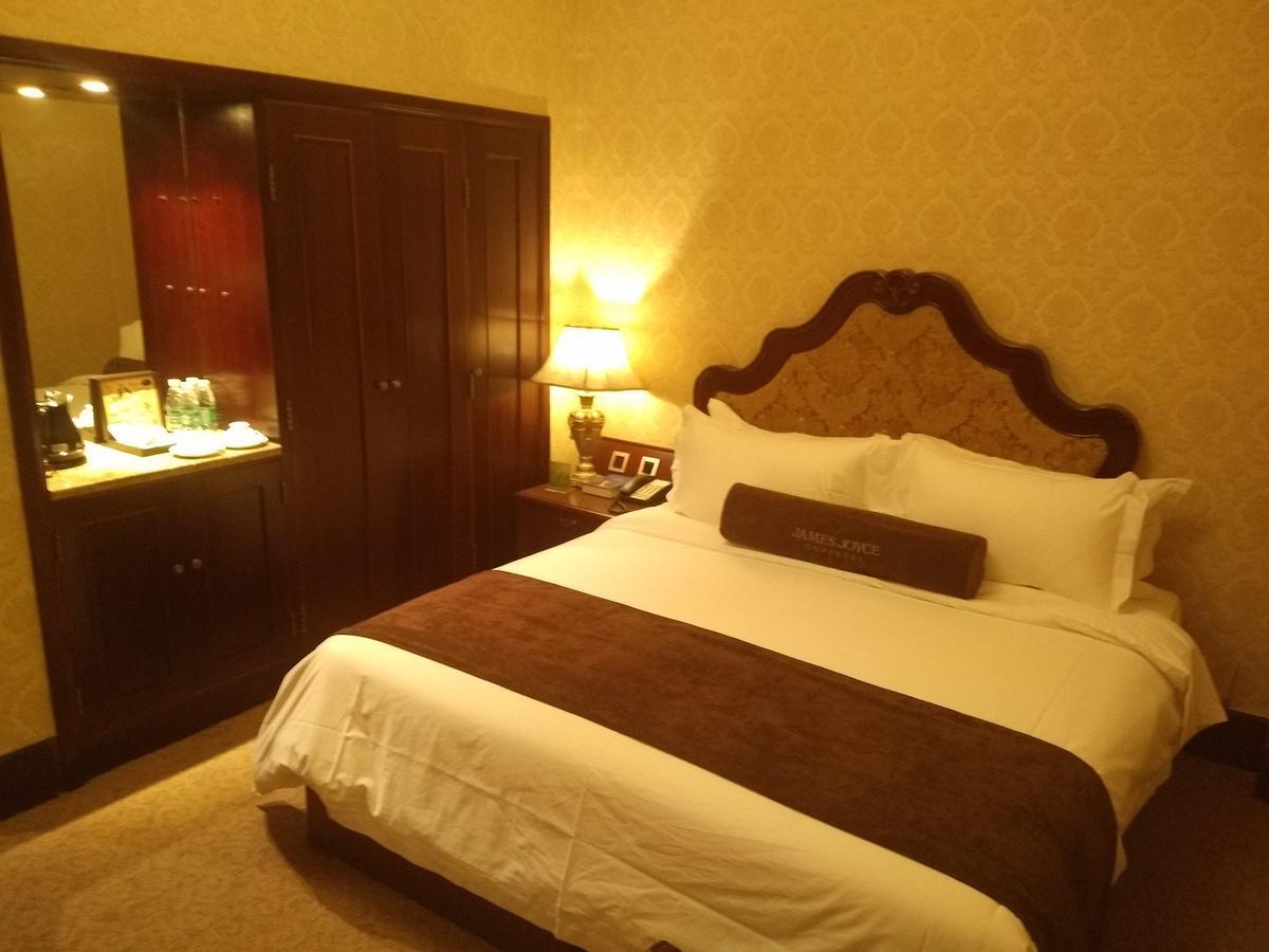 James Joyce Coffetel Tianjin First Hotel Branch Exteriör bild